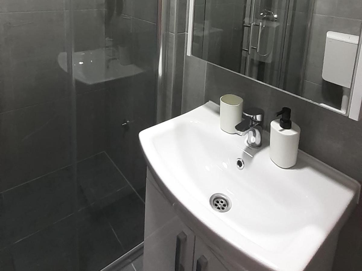 Apartman Una Sremski Karlovci Zewnętrze zdjęcie